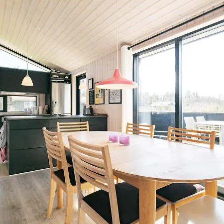 6 Person In Holiday home Lokken