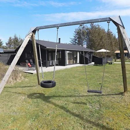 6 Person In * Løkken